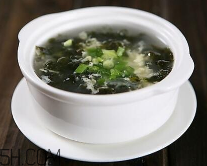 海苔和紫菜哪個更養(yǎng)生？海苔是紫菜的華麗轉(zhuǎn)身？