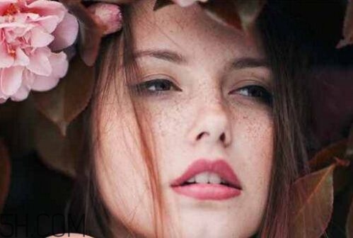 中年女性長斑怎么辦？深究長斑原因
