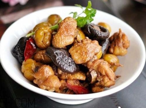 香菇燉雞用什么香菇好？干香菇是關(guān)鍵