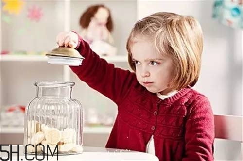 孩子多動癥有何原因？患有多動癥5大因素