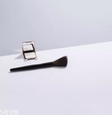 高光刷哪個牌子好？好用到哭的高光刷