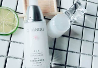 自然堂水潤(rùn)保濕系列怎么樣 肌膚馬上膨起來