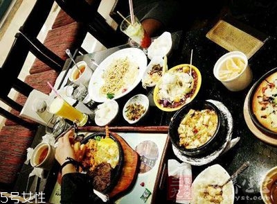 女人常吃哪些食物能滋陰補(bǔ)血？五大滋陰補(bǔ)血圣品