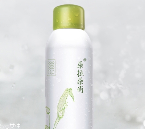 定妝噴霧可以帶上飛機(jī)或者托運(yùn)嗎？