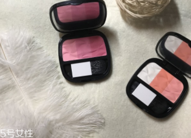 怎么打造高級(jí)臉？巧用腮紅顏值up up！
