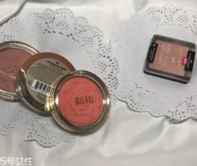 怎么打造高級(jí)臉？巧用腮紅顏值up up！