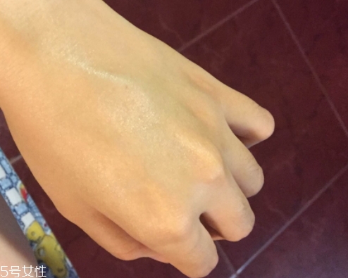 自然堂面霜效果怎么樣？秋冬補(bǔ)水從一款面霜開始