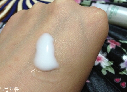 自然堂乳液多少錢一瓶？看看各個系列的報價