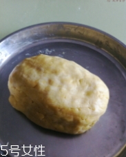 炸油角的面怎么和？用生面還是燙面你知道嗎？