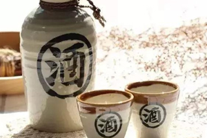 喝白酒有哪些好處？喝點(diǎn)白酒能激活腸胃
