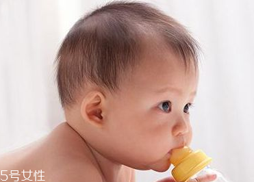 斷奶會有哪些易踩誤區(qū)？不要排空乳房