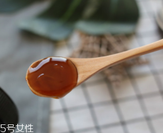 麥盧卡蜂蜜有什么驚人功能？內(nèi)服外敷功能強(qiáng)大