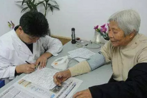 冬天老人容易犯哪些??？低溫易誘發(fā)5種病