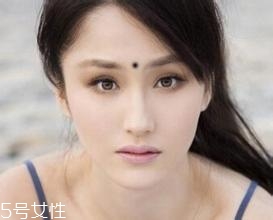 激光點(diǎn)痣后有紅印怎么辦？點(diǎn)痣后切記忌辛辣飲食