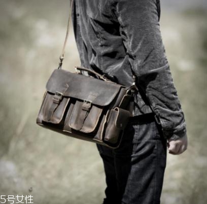瘋馬皮是馬皮嗎？撲面而來(lái)的復(fù)古風(fēng)