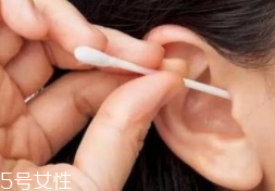 耳屎過多的真相是什么？有可能是咽喉發(fā)炎了