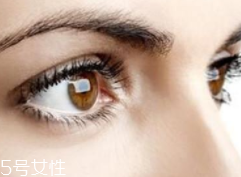 黑眼圈為什么睡夠了還是去不掉？體質(zhì)原因也會(huì)造成黑眼圈