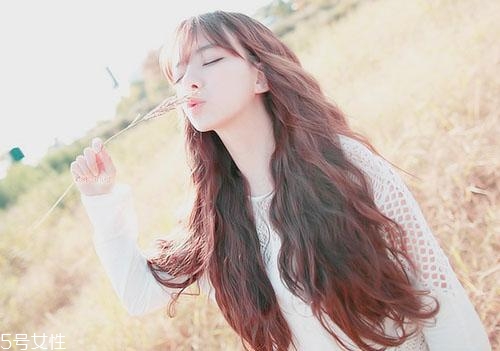 脖子后面有痣好嗎？激光冷凍祛痣易導致癌變