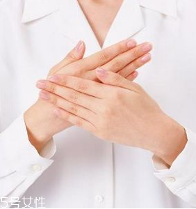女人體質(zhì)虛寒如何調(diào)理？飲食調(diào)理是關(guān)鍵