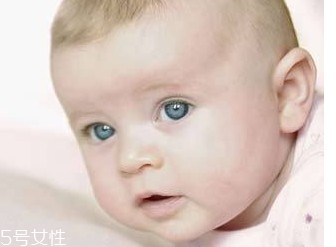 怎樣應對寶寶口臭問題？體內(nèi)外調(diào)節(jié)是關鍵