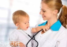 嬰兒打針哭鬧怎么辦？這些錯(cuò)誤方法不要用