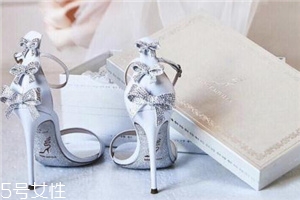 rene caovilla是奢侈品嗎？美到讓人產(chǎn)生錯(cuò)覺