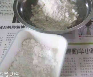 蘿卜丸子用什么粉？面粉還是淀粉？
