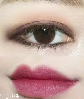 質(zhì)感大地色眼妝怎么畫？畫好了你就是女王