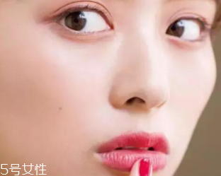 2018開運(yùn)妝容怎么化？精致幸福桃花妝get