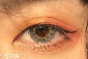 2018暖冬妝容怎么畫？敲溫暖的眼妝畫法
