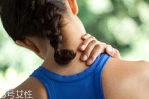 肩痛就是肩周炎嗎？這幾個(gè)動作可以告別肩痛