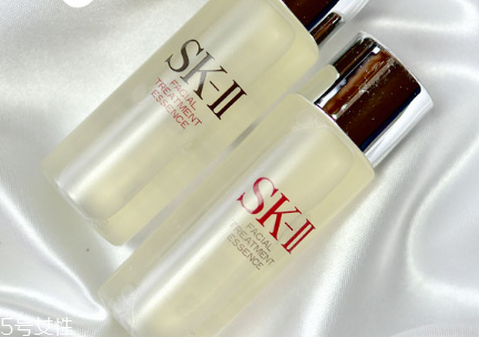 sk2神仙水和小燈泡怎么用？超級經(jīng)典的明星產(chǎn)品