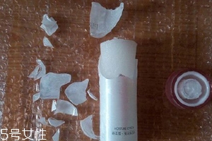 化妝品凍僵了還有效果嗎？美白產(chǎn)品別用了