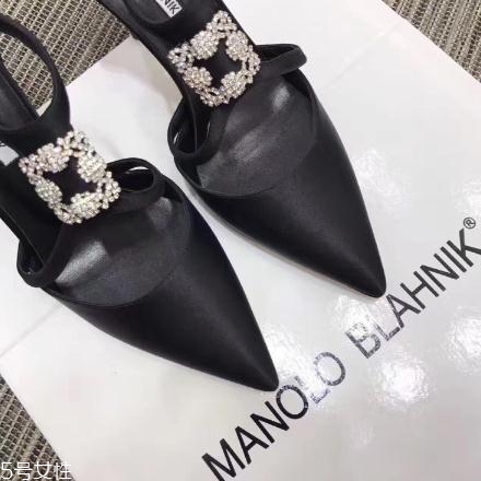 manolo blahnik什么價位？高跟鞋中的奢華典范
