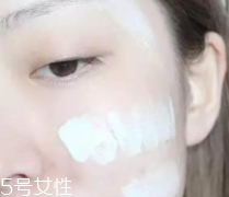 妝前乳致痘嗎？長痘體質(zhì)不要用妝前乳