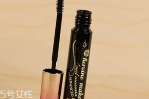 睫毛膏和眼線哪個先畫？看看你是不是畫錯了
