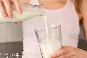 喝豆?jié){會(huì)導(dǎo)致性早熟嗎？謠言不可信