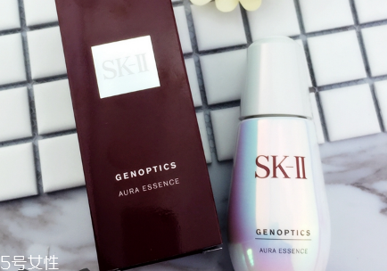 sk2小燈泡和小銀瓶哪個好？sk2小燈泡使用測評