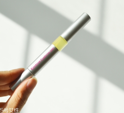 睫毛增長液真的有用嗎？讓睫毛更加纖長