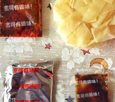 阿寬紅油面皮泡不爛 里面含有膠？