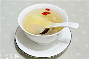 蒸梨可以治感冒嗎？梨怎么吃治感冒？
