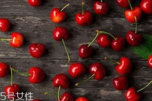 車厘子有苦味可以吃嗎？小心化學試劑