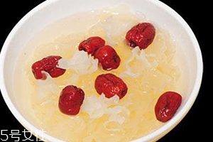 銀耳紅棗湯哺乳期能喝嗎？有著很多好處