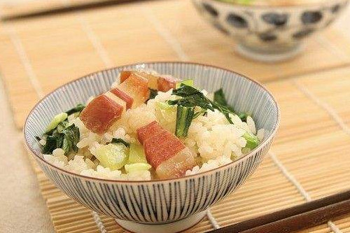 哪三種剩菜不能放冰箱里？這幾種剩菜吃不得