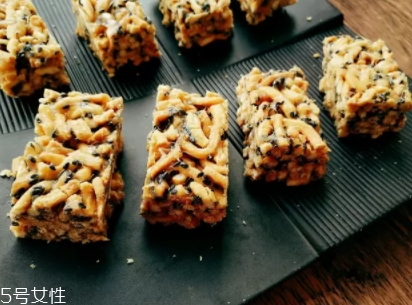 沙琪瑪是油炸食品嗎？熱量高少吃一點