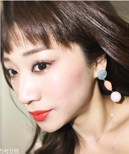 什么是折痕眼線？完整畫眼妝的順序