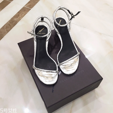 brian atwood是什么牌子？腳尖上的浪漫氣息