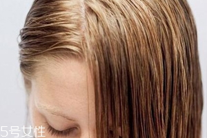 油性頭發(fā)跟什么有關(guān)？離不了這6個(gè)原因
