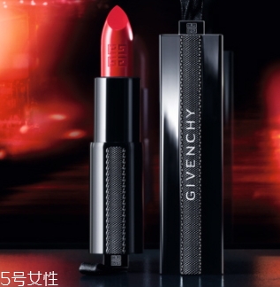 紀(jì)梵希和tf口紅哪個(gè)好？紀(jì)梵希和tomford你選擇哪一支