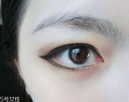 內(nèi)雙怎么變外雙眼皮？?jī)?nèi)雙眼睛變大技巧